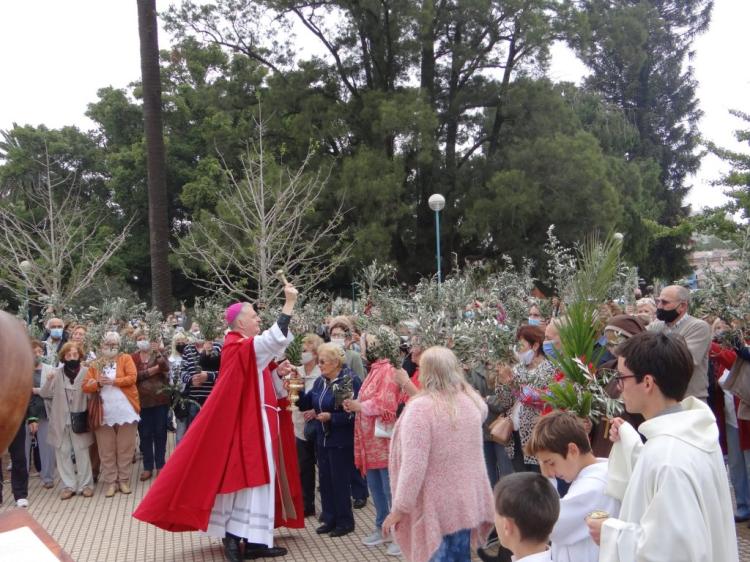 Mons. Torrado Mosconi animó a "seguir los pasos de Jesús" en esta Semana Santa