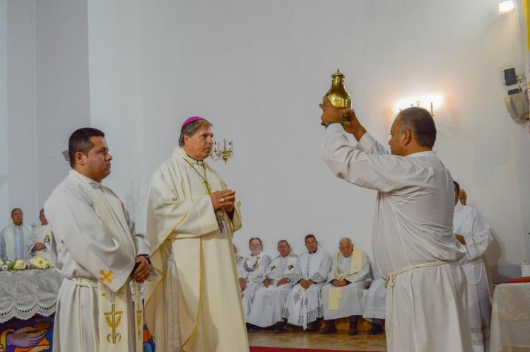 Mons. Wagner: 'Los óleos son signo de unidad y comunión de la iglesia diocesana' Mons. Wagner: 'Los óleos son signo de unidad y comunión de la iglesia diocesana'