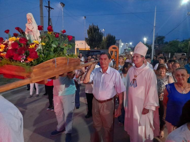 Monseñor Canecin animó a 'mirar a María como Madre de la esperanza'