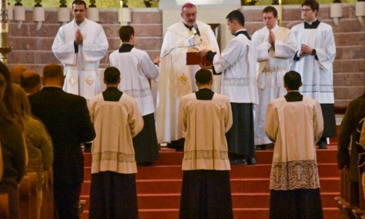 Monseñor Domínguez: 'Queremos pastores que nos enseñen a ir hacia Jesús'