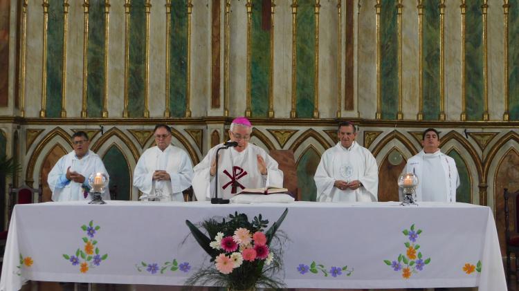 Monseñor Faifer celebró sus 59 años de vida sacerdotal