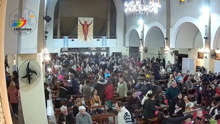 Multitudinaria devoción de fe a Santa Rosa en su fiesta patronal Multitudinaria devoción de fe a Santa Rosa en su fiesta patronal