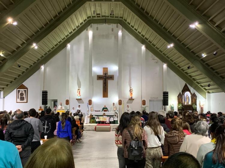 Multitudinaria peregrinación al santuario de Federación