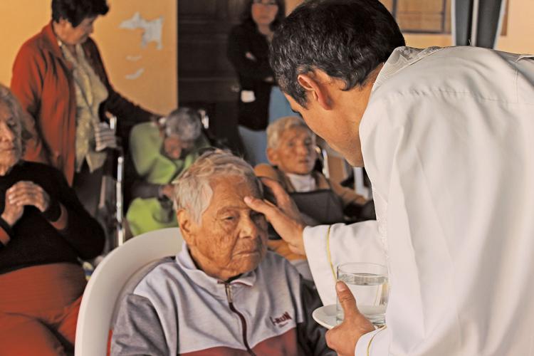 Nicaragua: el gobierno prohíbe a los sacerdotes visitar enfermos en los hospitales