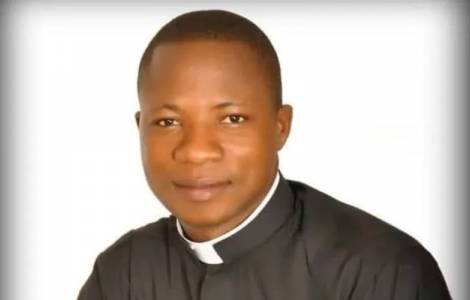 Nigeria: un sacerdote logró escapar de sus secuestradores