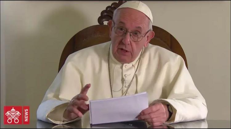 No a "la pobreza y el hambre" en Latinoamérica, exhortó el Papa