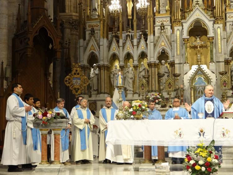 Nueve de Julio vivió su peregrinación diocesana anual a la basílica de Luján