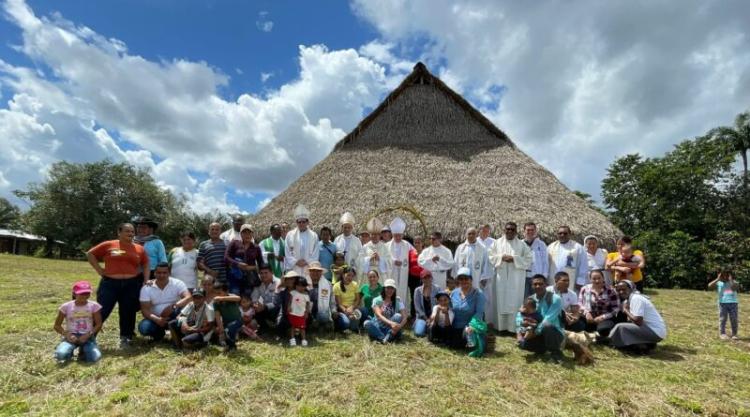 Obispos colombianos visitaron la Amazonía y exhortaron a "superar miedos y temores"