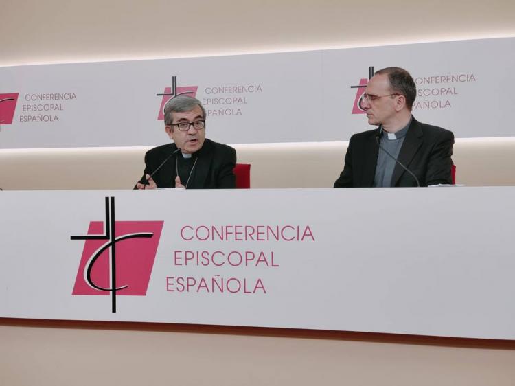 Los obispos españoles denuncian las leyes "contrarias a la razón, la naturaleza y la vida"