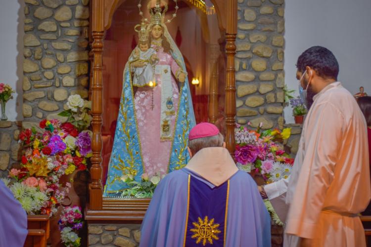 Orán se reunió para la consagración a la Virgen y pidió por la unidad de la diócesis