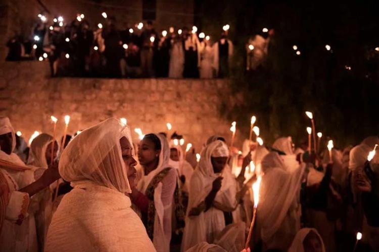Otorgan 722 permisos para que los cristianos de Gaza celebren la Pascua en Jerusalén
