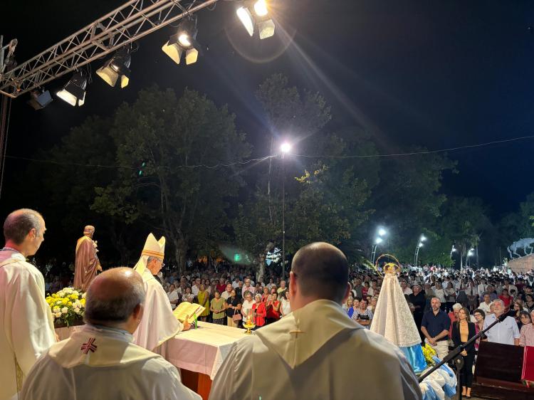 Paso de los Libres vivió con emoción y fervor las patronales en honor de san José Paso de los Libres vivió con emoción y fervor las patronales en honor de san José