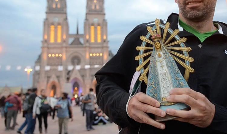 Peregrinación corta a la basílica de Nuestra Señora de Luján Peregrinación corta a la basílica de Nuestra Señora de Luján