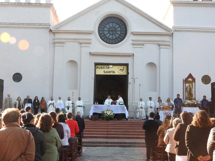 Piedra Blanca celebró el 199 aniversario del natalicio del Beato Esquiú Piedra Blanca celebró el 199 aniversario del natalicio del Beato Esquiú
