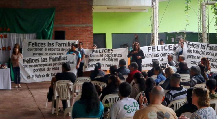 Posadas: las familias vivieron su jubileo con alegría y fraternidad Posadas: las familias vivieron su jubileo con alegría y fraternidad