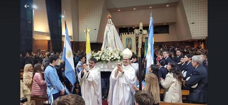 Mar del Plata: procesión y misa en honor de la Virgen de Fátima