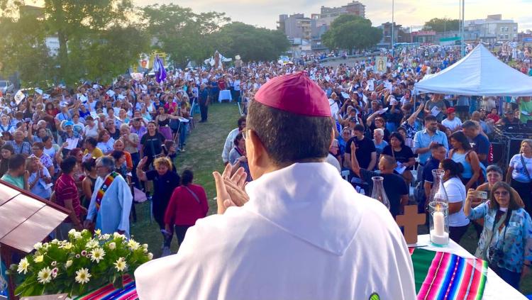 Quilmes celebró la 30ª Misa de la Esperanza y la 9ª Jornada Mundial de los Pobres