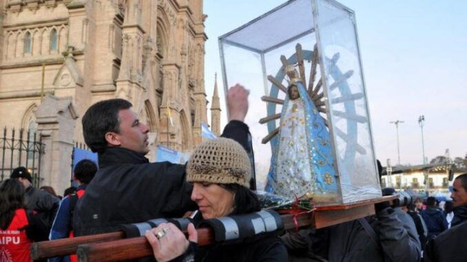 Quilmes: los obispos alientan a caminar a Luján 'buscando la unidad'