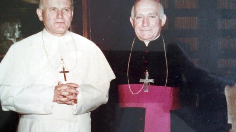 Recuerdo de Mons. Guillermo Bolatti, primer arzobispo de Rosario