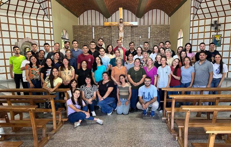 San Roque: docentes compartieron un espacio de oración y enriquecimiento mutuo