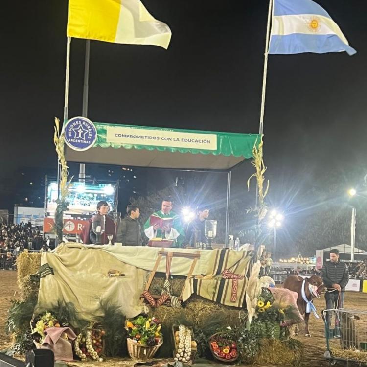 Se ofició la Misa del Campo en la Exposición Rural de Palermo Se ofició la Misa del Campo en la Exposición Rural de Palermo