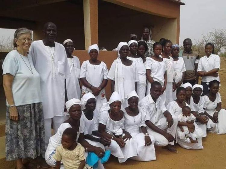 Secuestran en Burkina Faso a una religiosa estadounidense de 83 años