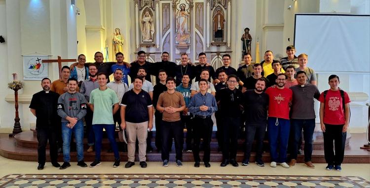 Seminaristas de Misiones peregrinan al santuario de Brochero en Córdoba