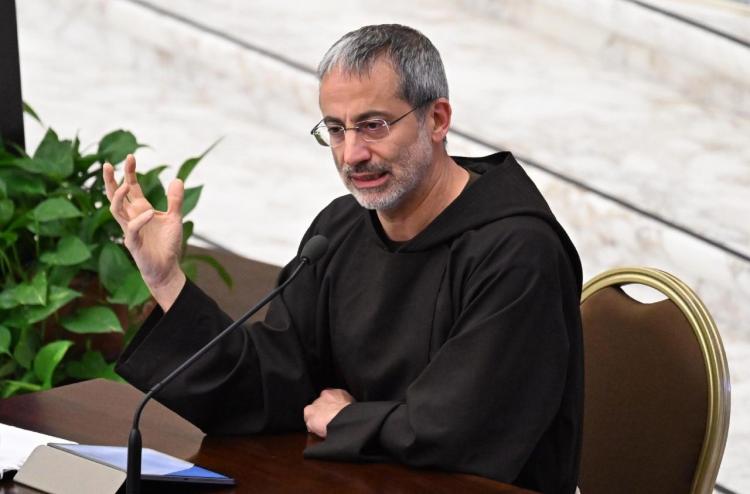 Sermón de Cuaresma: 'Permanecer anclados en Cristo' Sermón de Cuaresma: 'Permanecer anclados en Cristo'