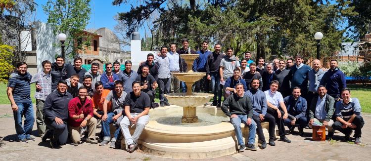 Una treintena de candidatos al sacerdocio participan de un taller sobre el celibato