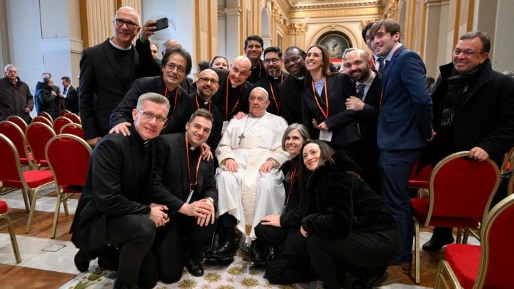 Vaticano: el Papa pide una teología 'accesible a todos'